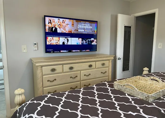 Bens Spacious Luxury Suite